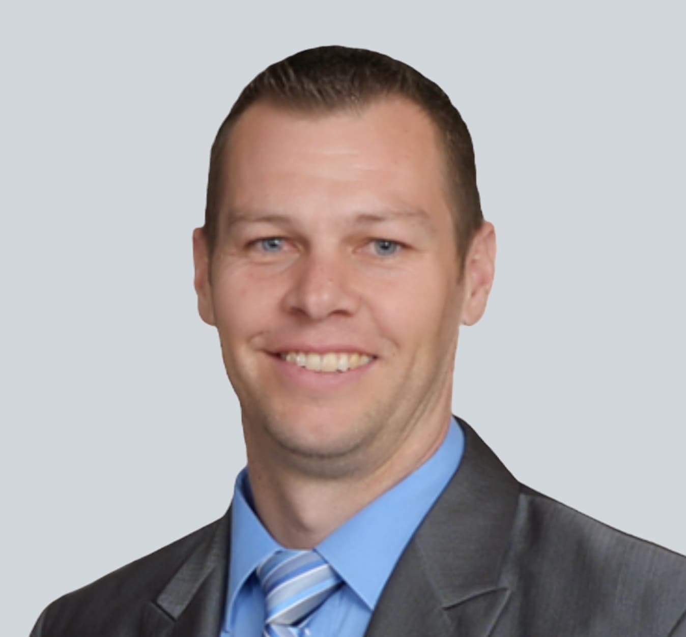 Portrait of Dennis Pawelek, Chief Legal Officer